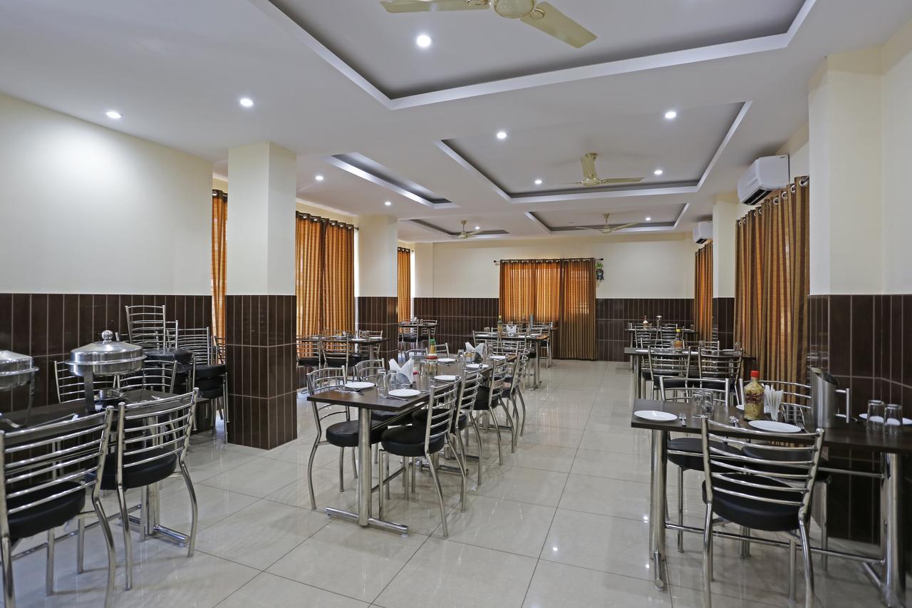 Hotel Vishnu Inn Dehradun Eksteriør billede